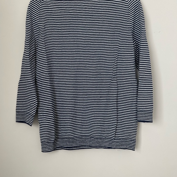 NWT STRIPED GAP SWEATER - Picture 5 of 6